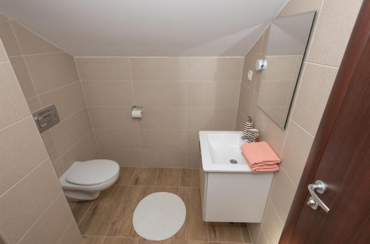 Apartments Zora Тучепи Экстерьер фото