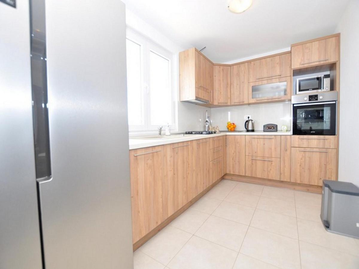 Apartments Zora Тучепи Экстерьер фото
