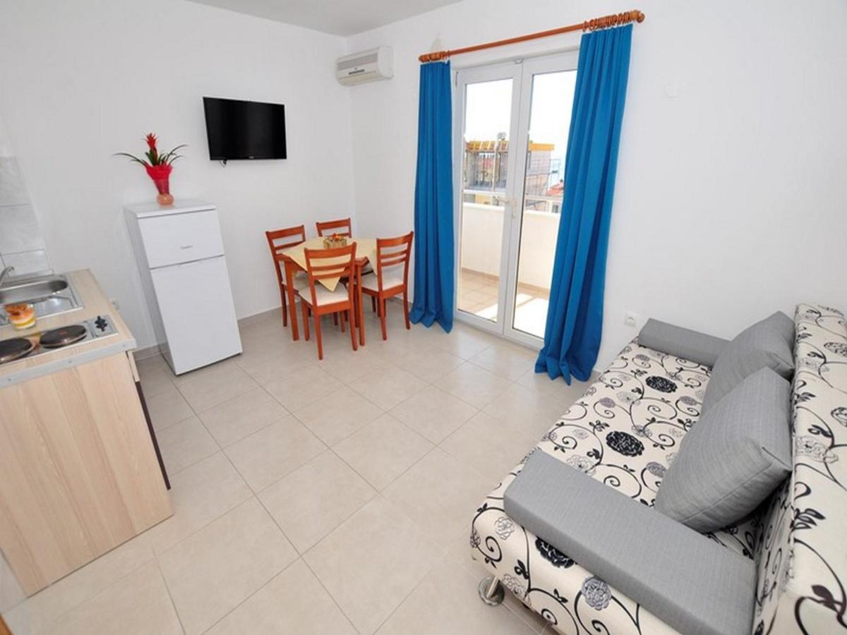 Apartments Zora Тучепи Экстерьер фото