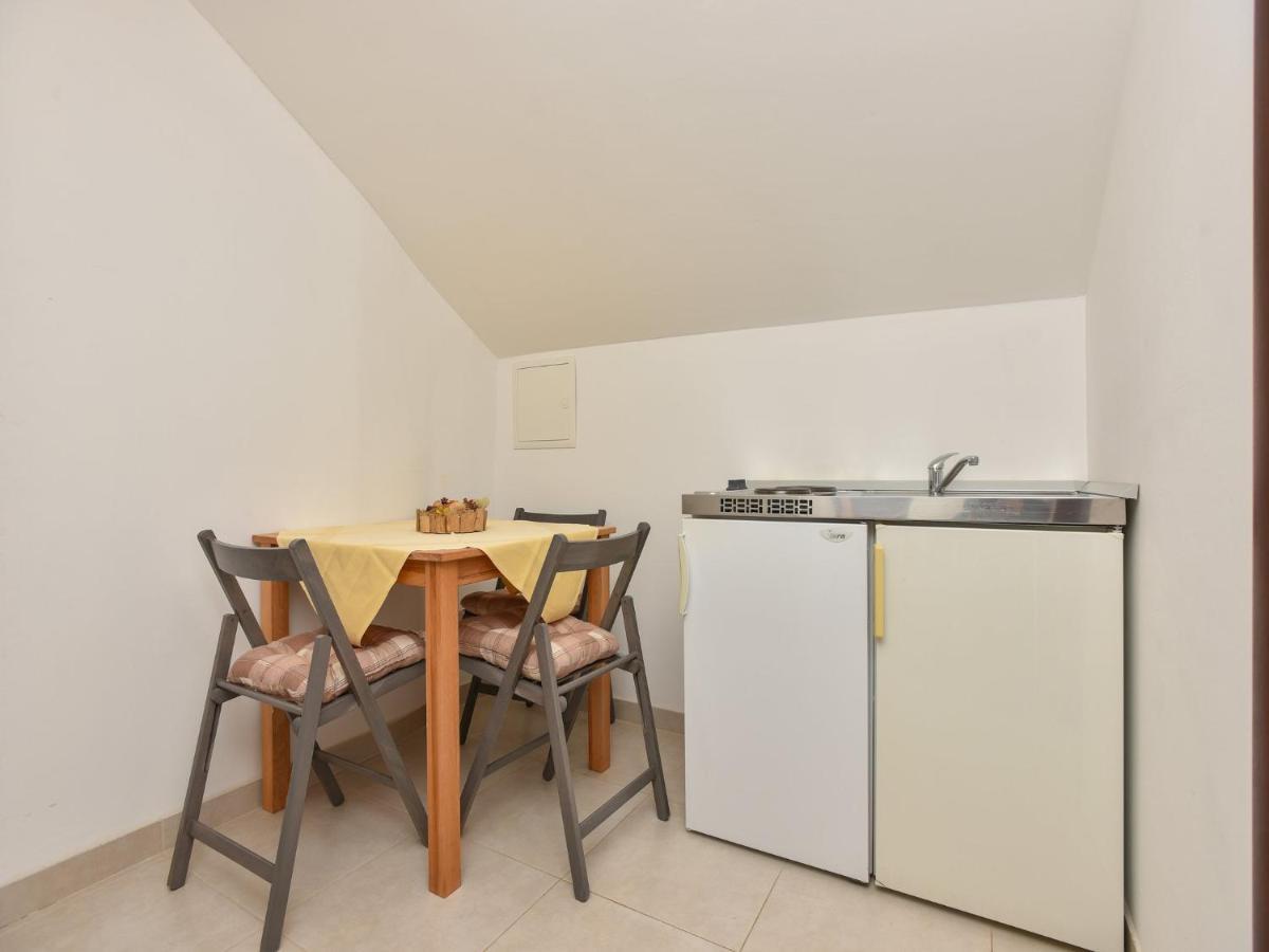 Apartments Zora Тучепи Экстерьер фото